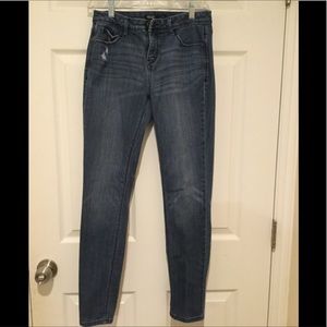 Vera Wang petite skinny jeans